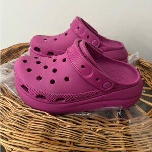 ‼️SOLD ‼️Platform crush pink crocs